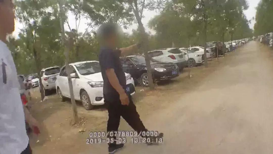 公交车上被盗刷信用卡,信用卡放车上被盗刷