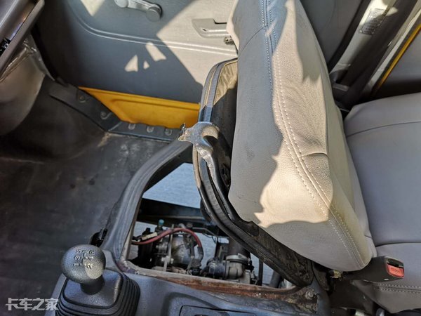 长安微卡新豹双排小货车发动机,新车长安新豹t3双排2.2米仓栅微卡