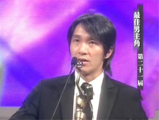 周星驰为何只拿过一次金像奖,周星驰拿过几次影帝