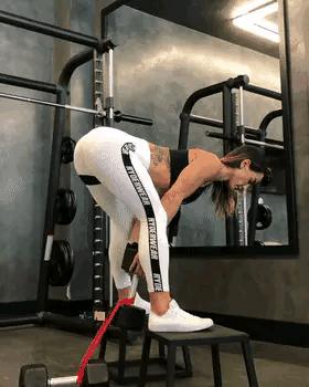 4年蝉联“日本男人最爱身材”身材比例完美，减脂做好这三方面