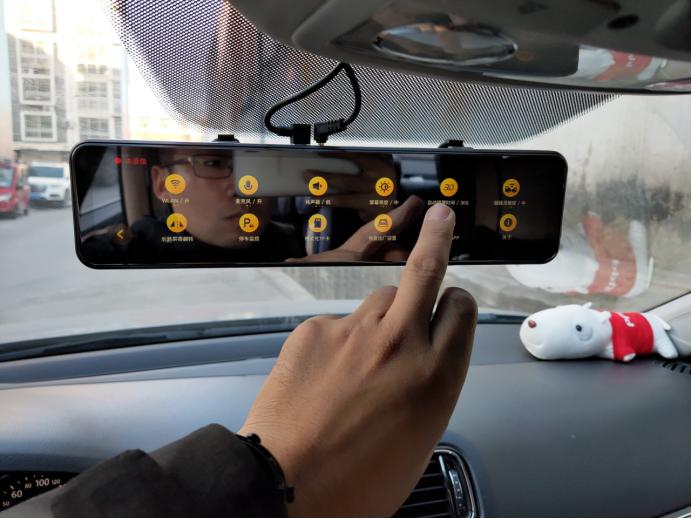 盯盯拍e5行车记录仪防眩光膜,盯盯拍e5行车记录仪夜间效果