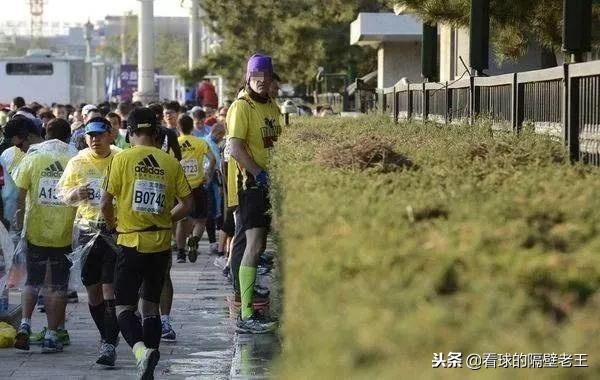 马拉松遇到的困难,跑马拉松中途顶不住怎么办