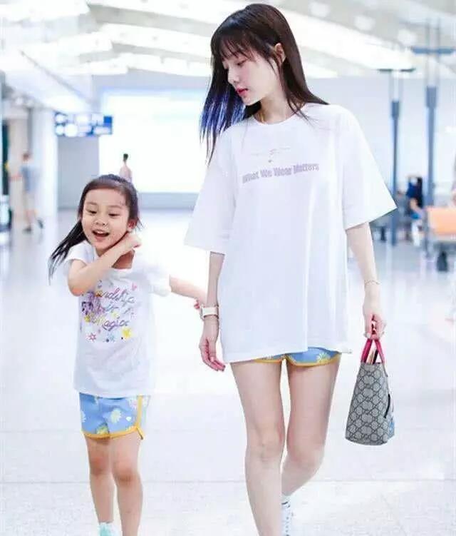 李小璐首次回应跟贾乃亮的关系,离婚后李小璐对贾乃亮的态度如何