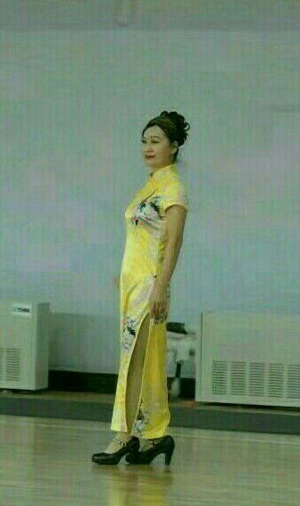 百合艺术团舞蹈视频,百合镇舞蹈队表演视频