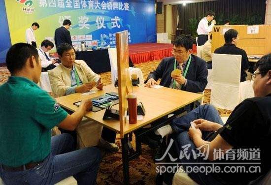 全国桥牌比赛武汉站,武汉桥牌