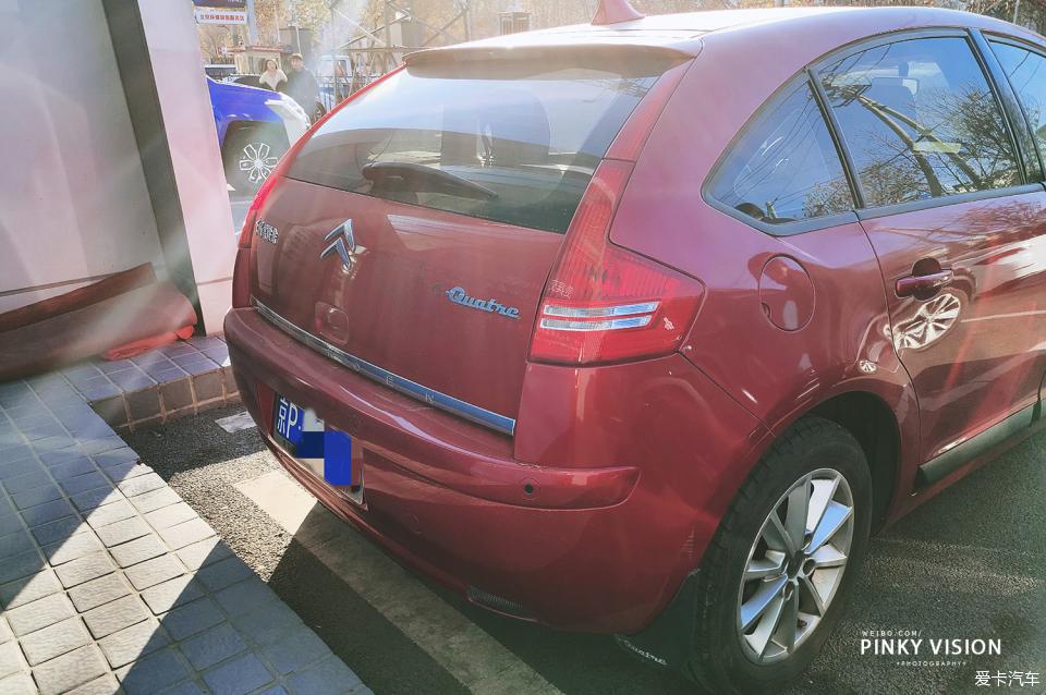 野马mustang宝石红,mustang提车真实评价