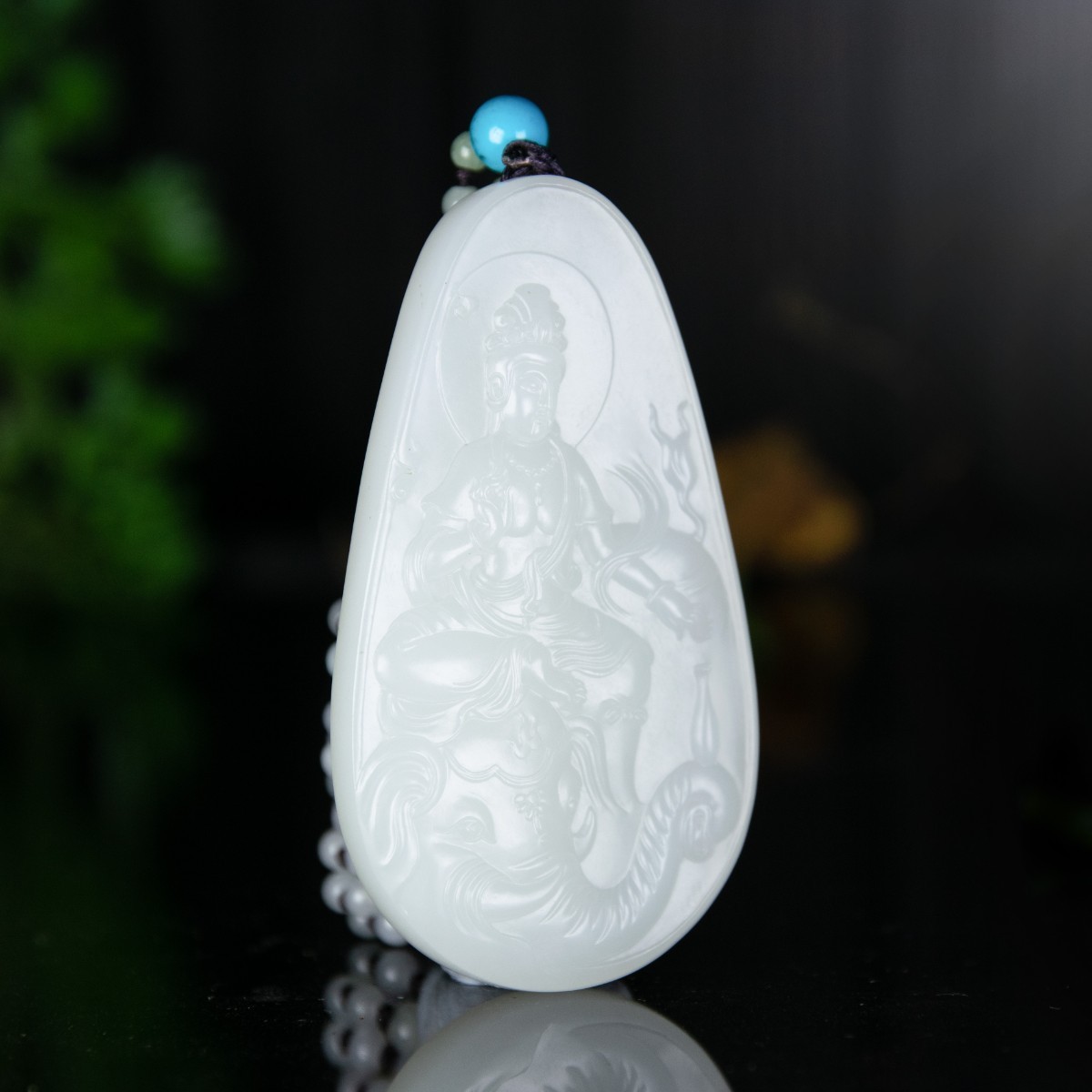 想买玉戴怎么样才不会买到假玉,买不起真玉可以戴便宜的吗