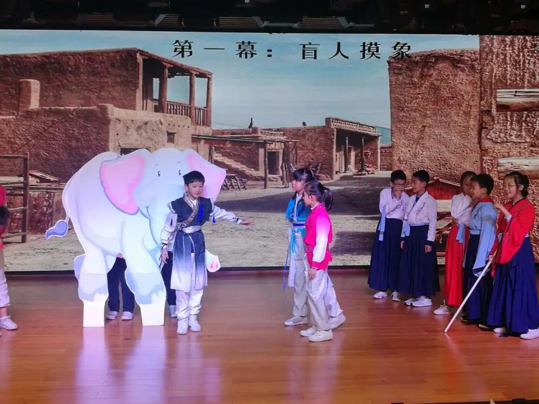 云大附小“融合式教学”的探索与实践——访云南大学附属小学校长谢静|封面校长