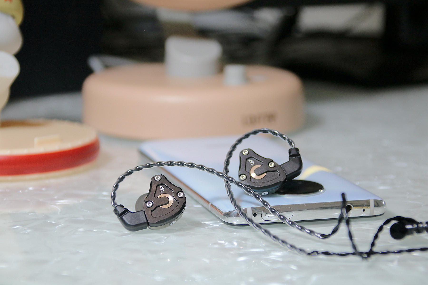 aigoh200耳机,入门级发烧友耳机