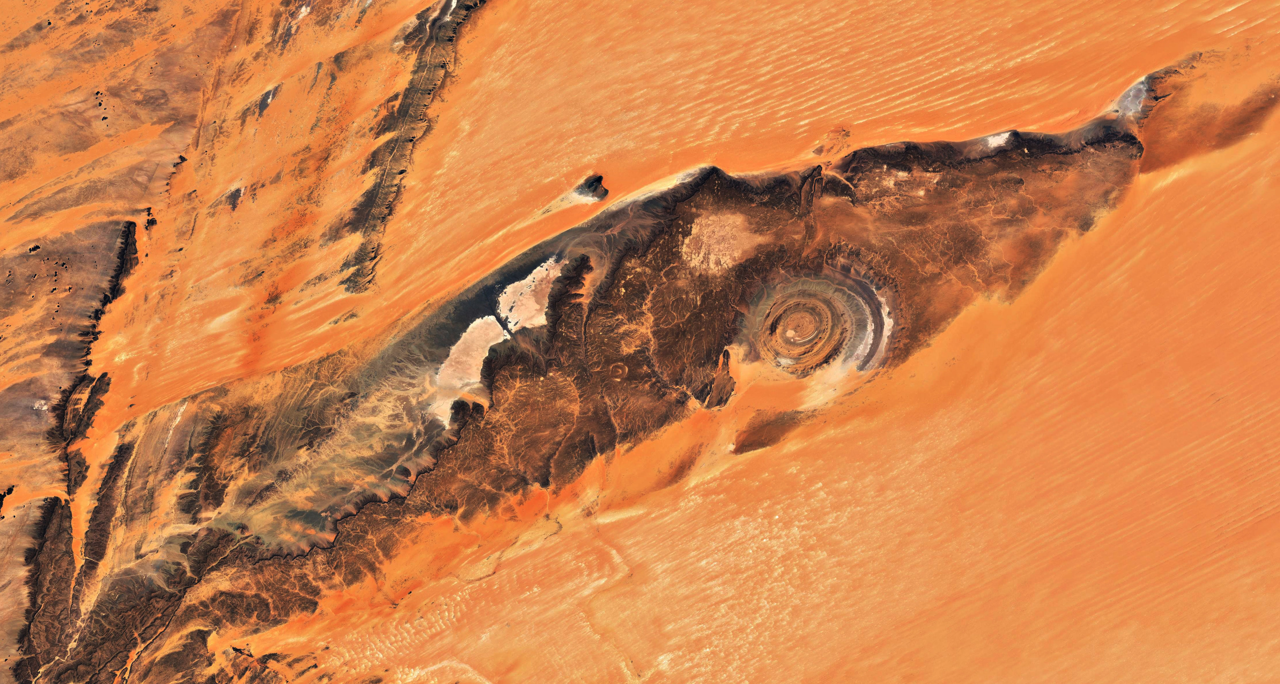 谷歌地球app查看历史影像,谷歌高清卫星实景地图免费下载