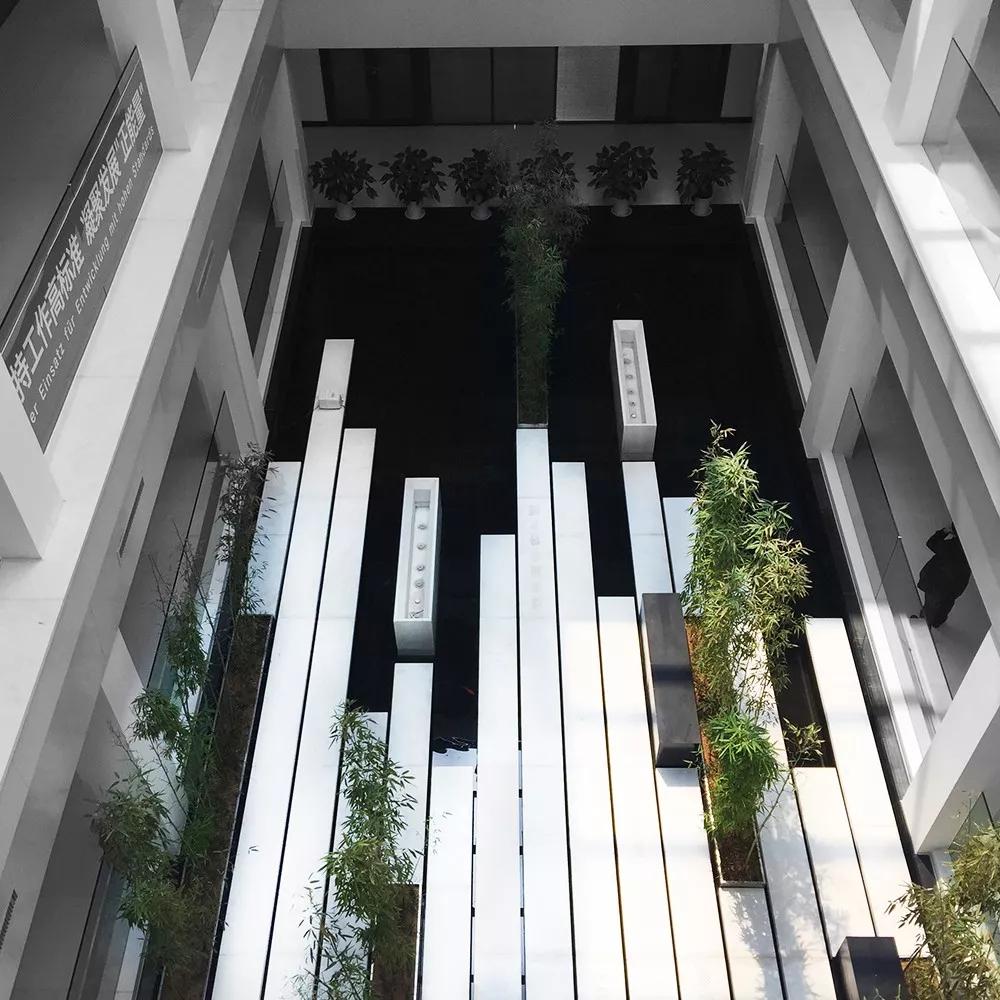 公路直线设计,一条直线厨房设计