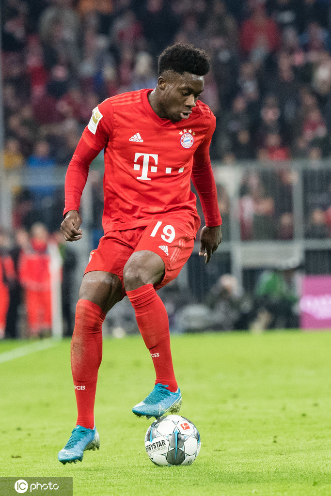 从“规律”和“平衡”出发,谈拜仁输给药厂的比赛和弗里克的执教