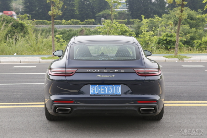保时捷panamera混动深度测试 (全新保时捷panamera4s 2.9t试驾感受)