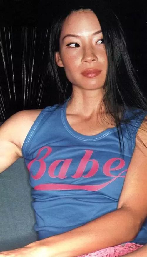 刘玉玲父母的照片,刘玉玲谈中国父母