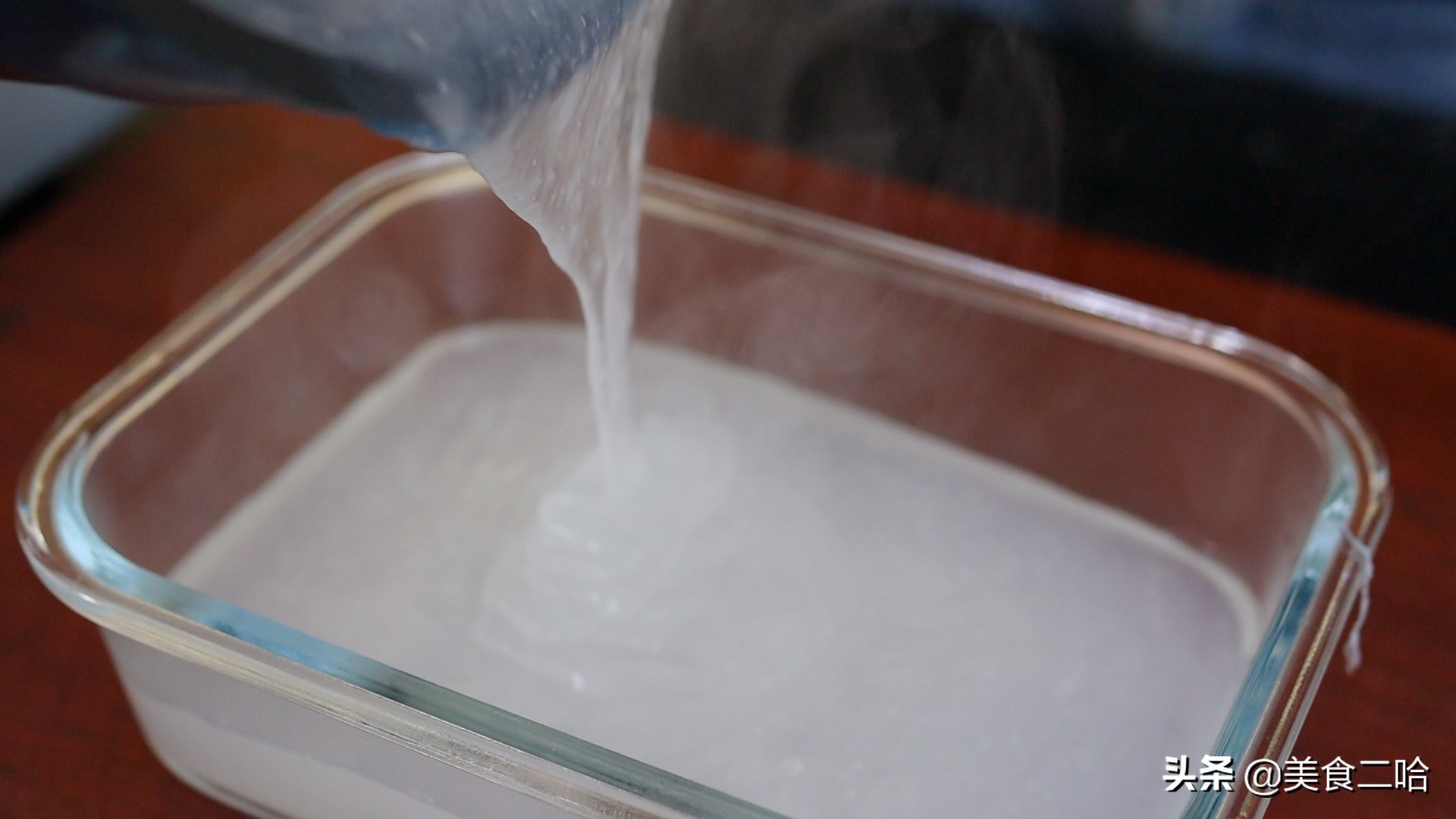 做凉粉需要加什么添加剂,凉粉怎么做才有弹性不容易断