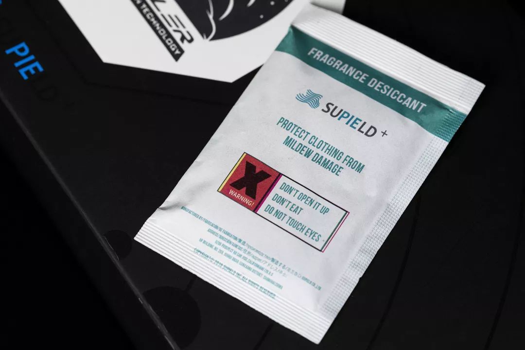 黑科技恒温自发热护膝,黑科技护膝支撑