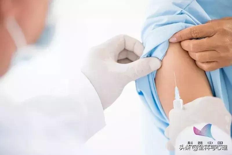 胳膊上莫名其妙的长疤怎么来的,胳膊上的疤是怎么来的