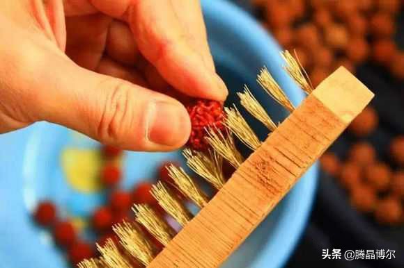 你知道金刚菩提手串怎么盘玩吗?你知道金刚菩提几瓣的最贵吗?