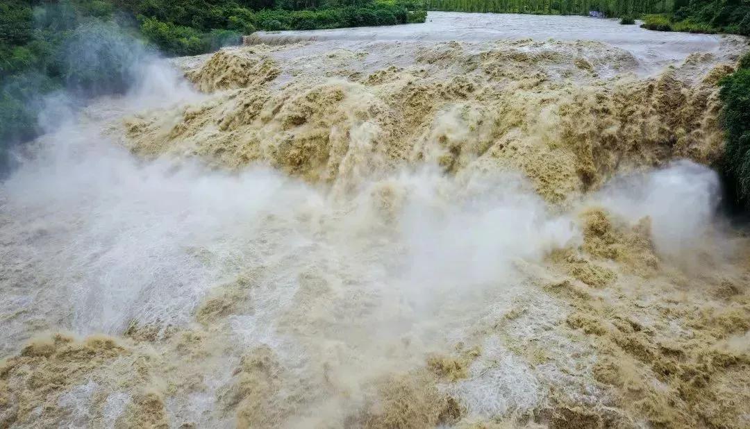 最美的六大瀑布黄果树瀑布上榜,黄果树大瀑布宏伟壮观的美丽风景