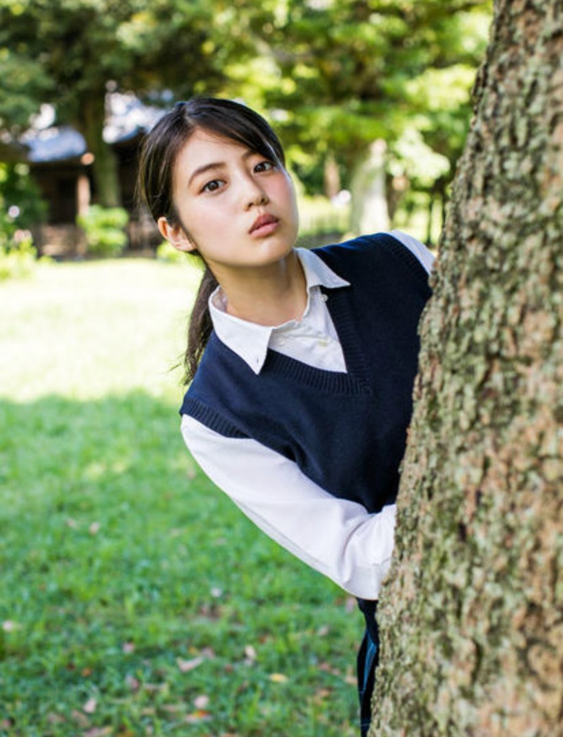 穿校服好看的日本女星 (日本最适合穿校服的女星走路霸气)