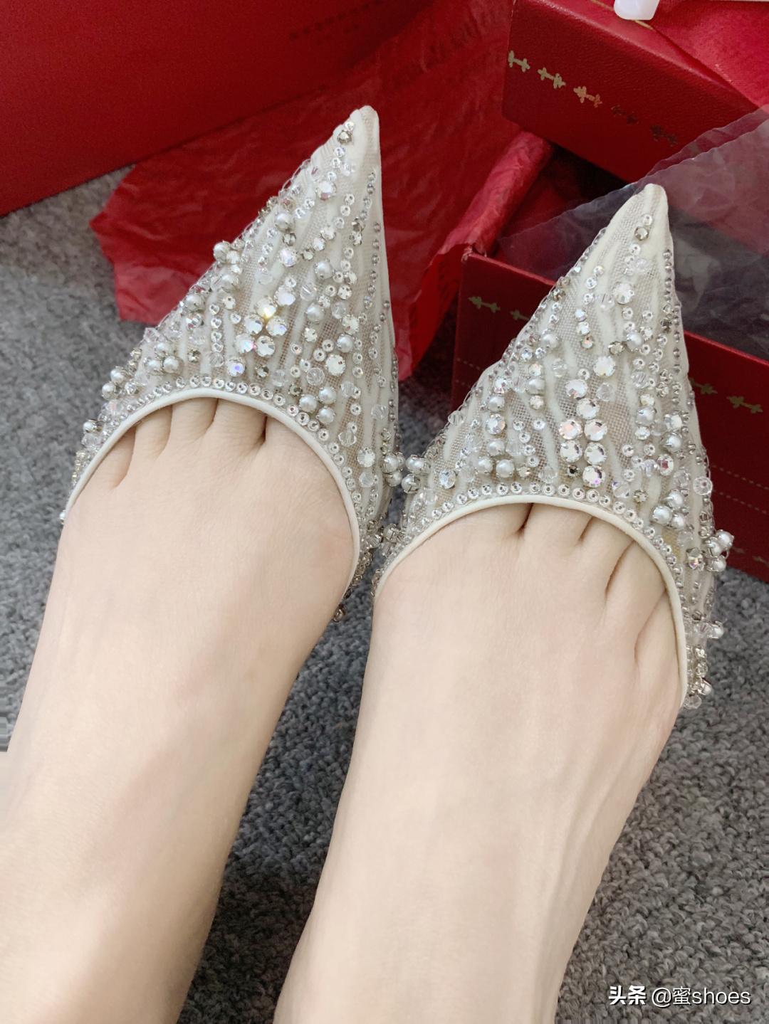 大牌高跟鞋跟普通高跟鞋的区别,哪个品牌的高跟鞋最好穿