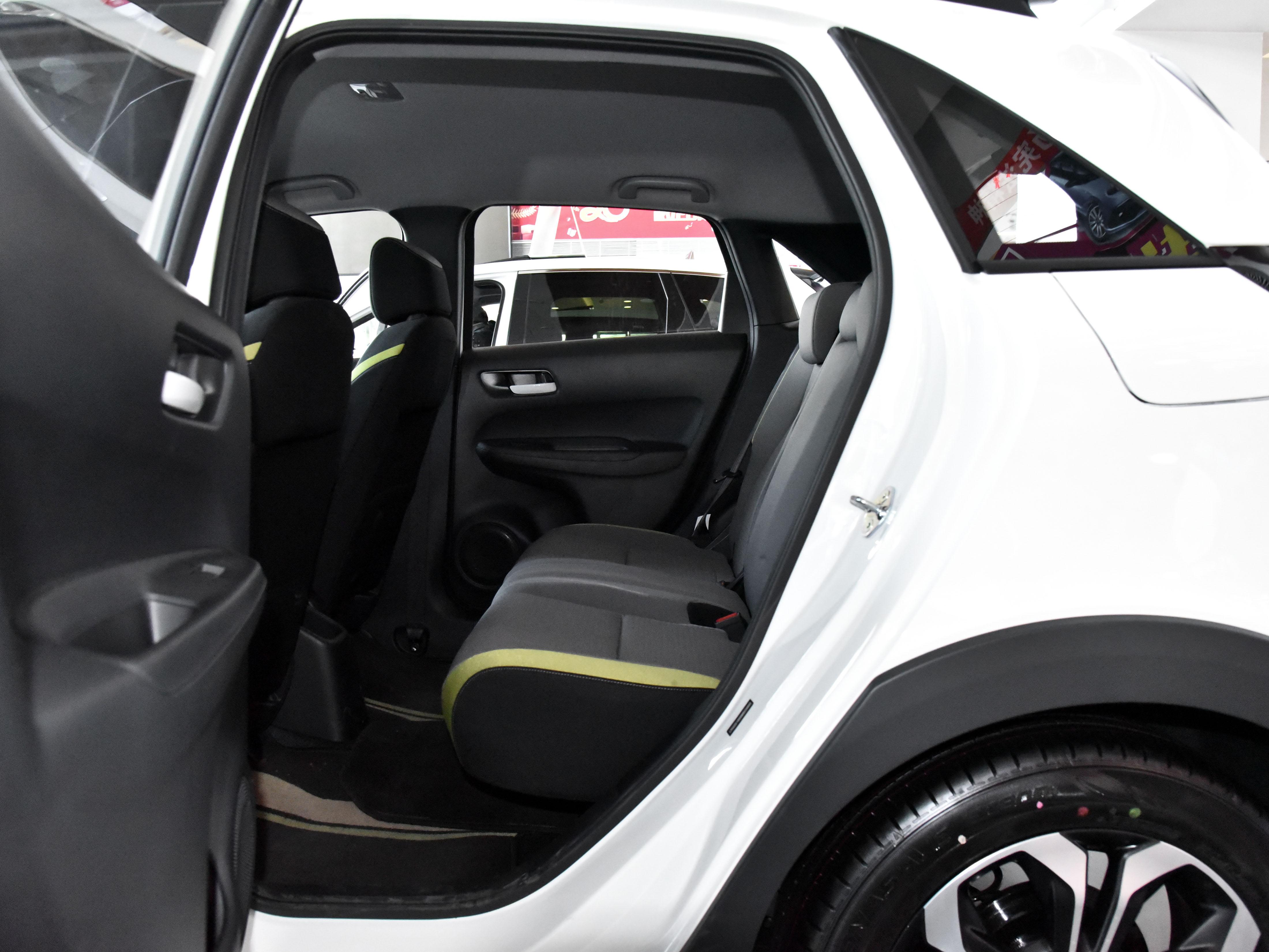 省油的日系车两厢车,省油耐开空间大的日系车