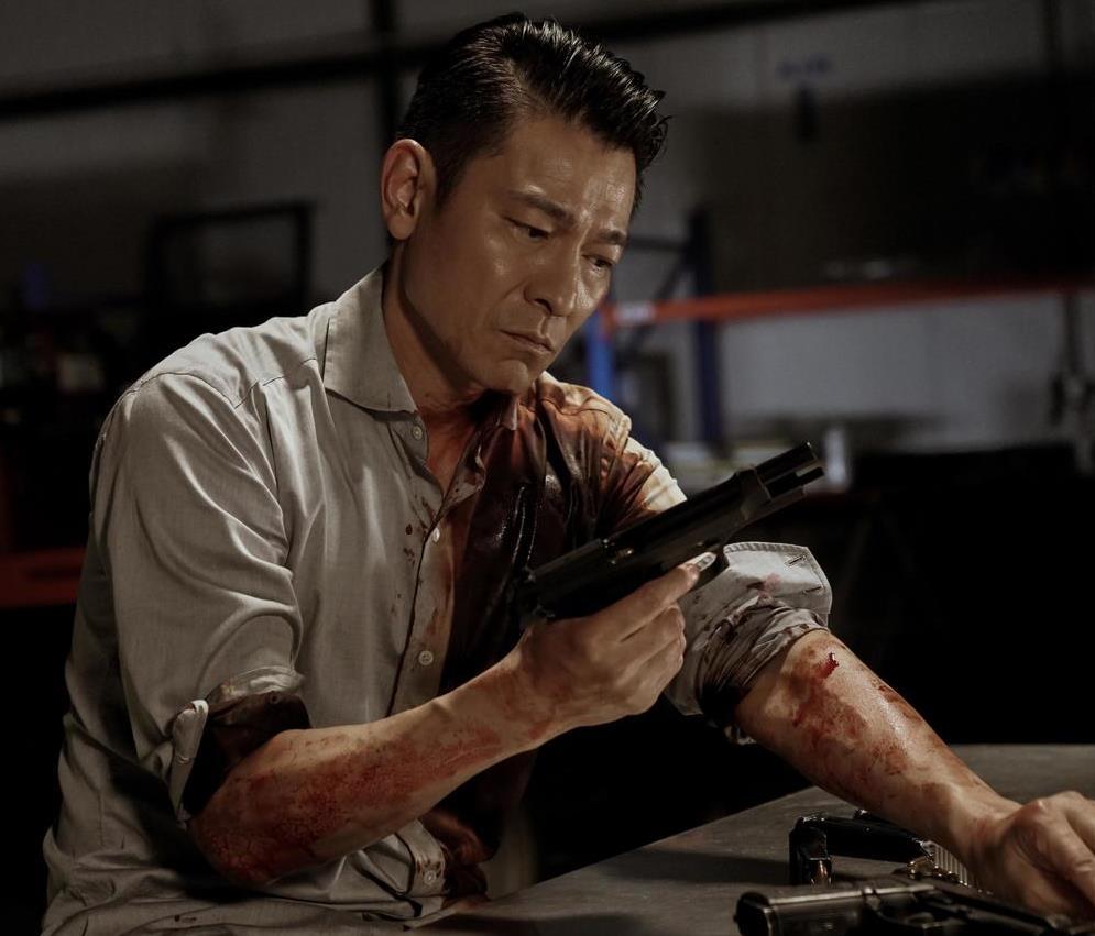 说港片已死的那些“混账”？闭嘴回家睡吧