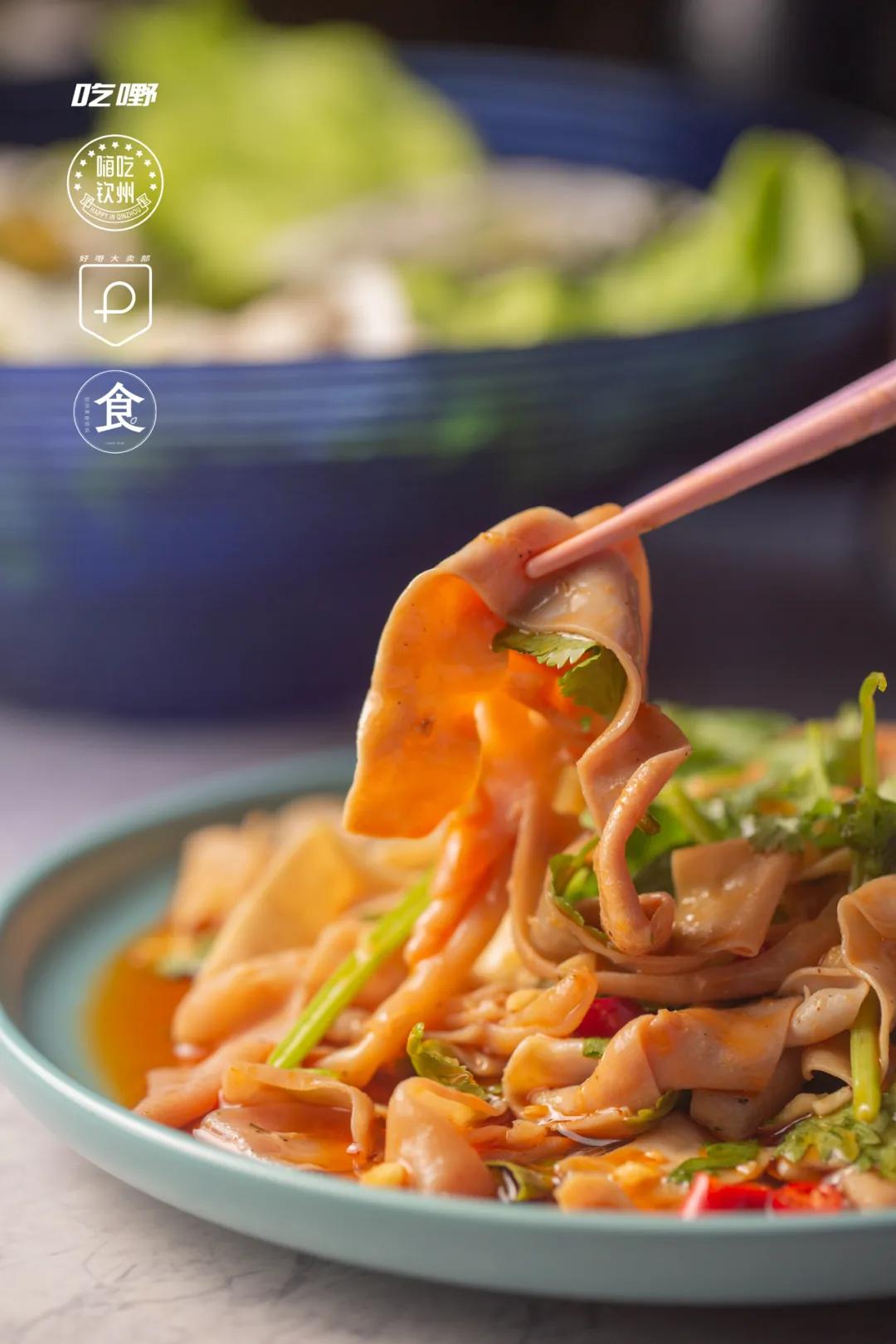 8年烧烤神店，解锁吃烧烤“新境界”