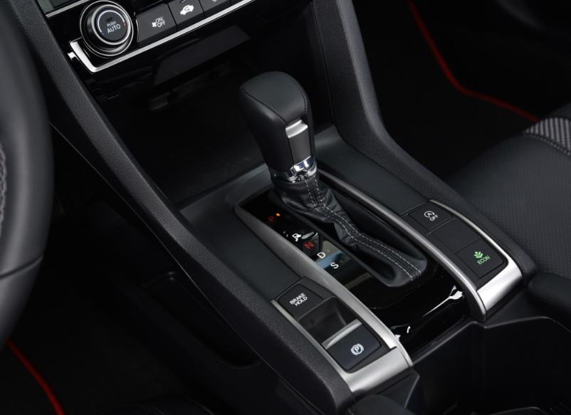 动力好省油耐用操控好的家用车suv,最省油的紧凑级家用轿车试驾