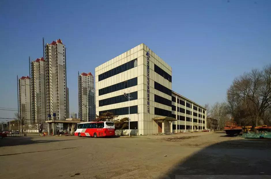 天津北辰区这个工厂，曾是天津第一大厂，比丁文元单位天拖还牛