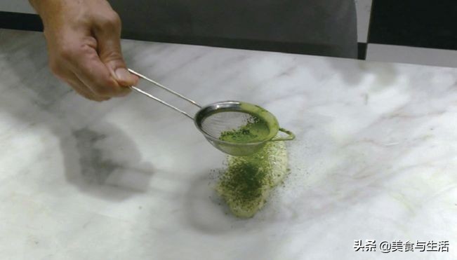 日销过万，上架就爆火的抹茶马卡龙，快跟日本西点大师学起来