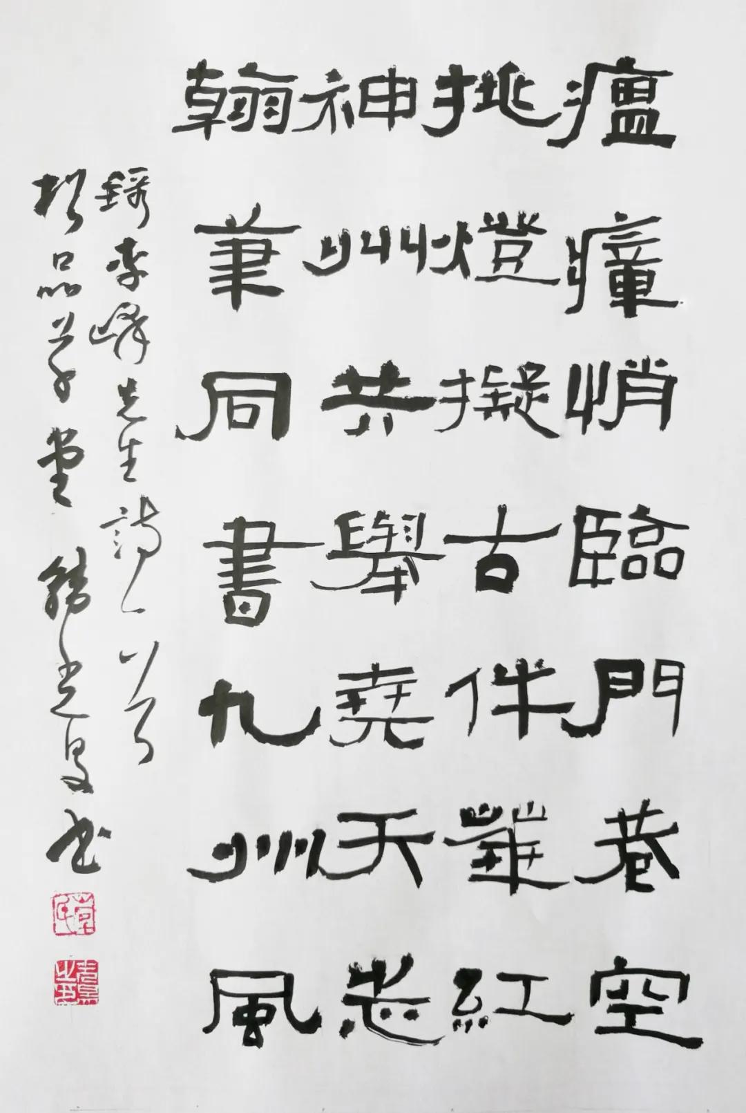 抗击疫情文艺宣传图片,警徽闪耀抗击疫情视频