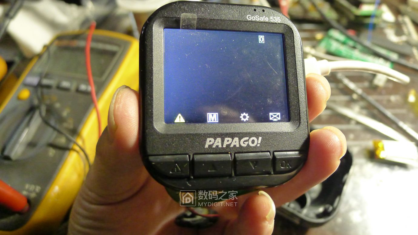 PAPAGO！GoSafe535行车记录仪拆解+电源接反故障维修