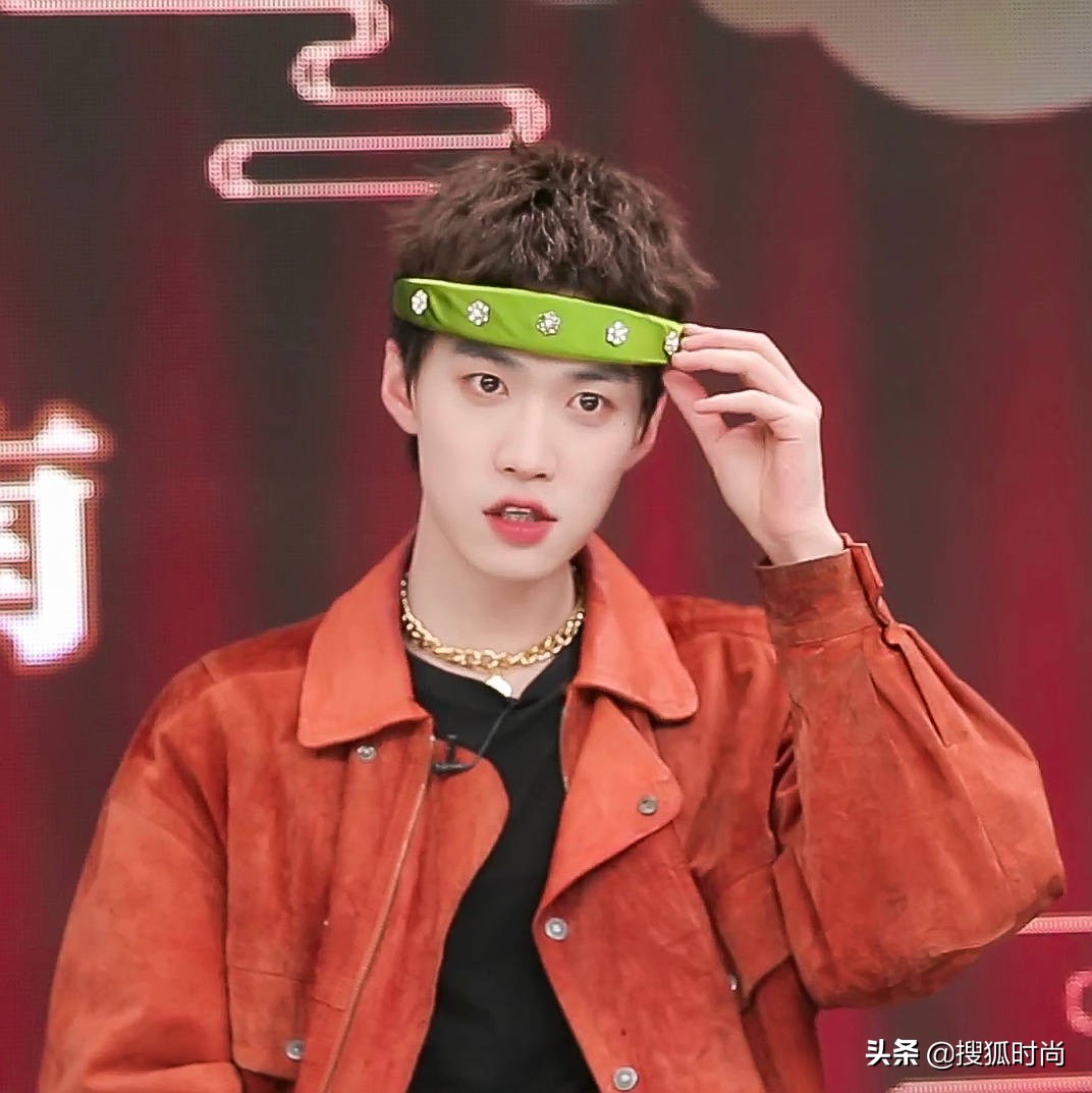 请接收这份张腾带来的国潮配饰搭配指南|中国风格·时尚微综艺