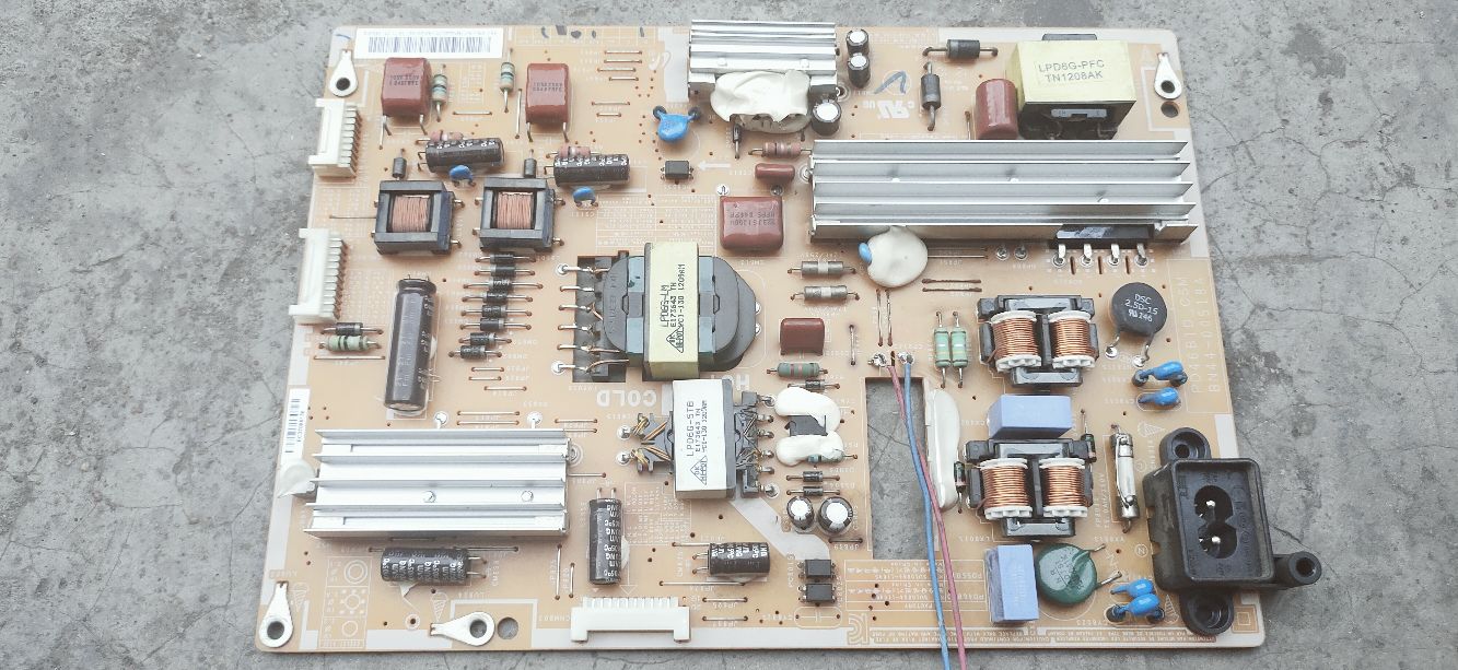 常见的液晶电视维修问题,目前最新液晶电视维修教程