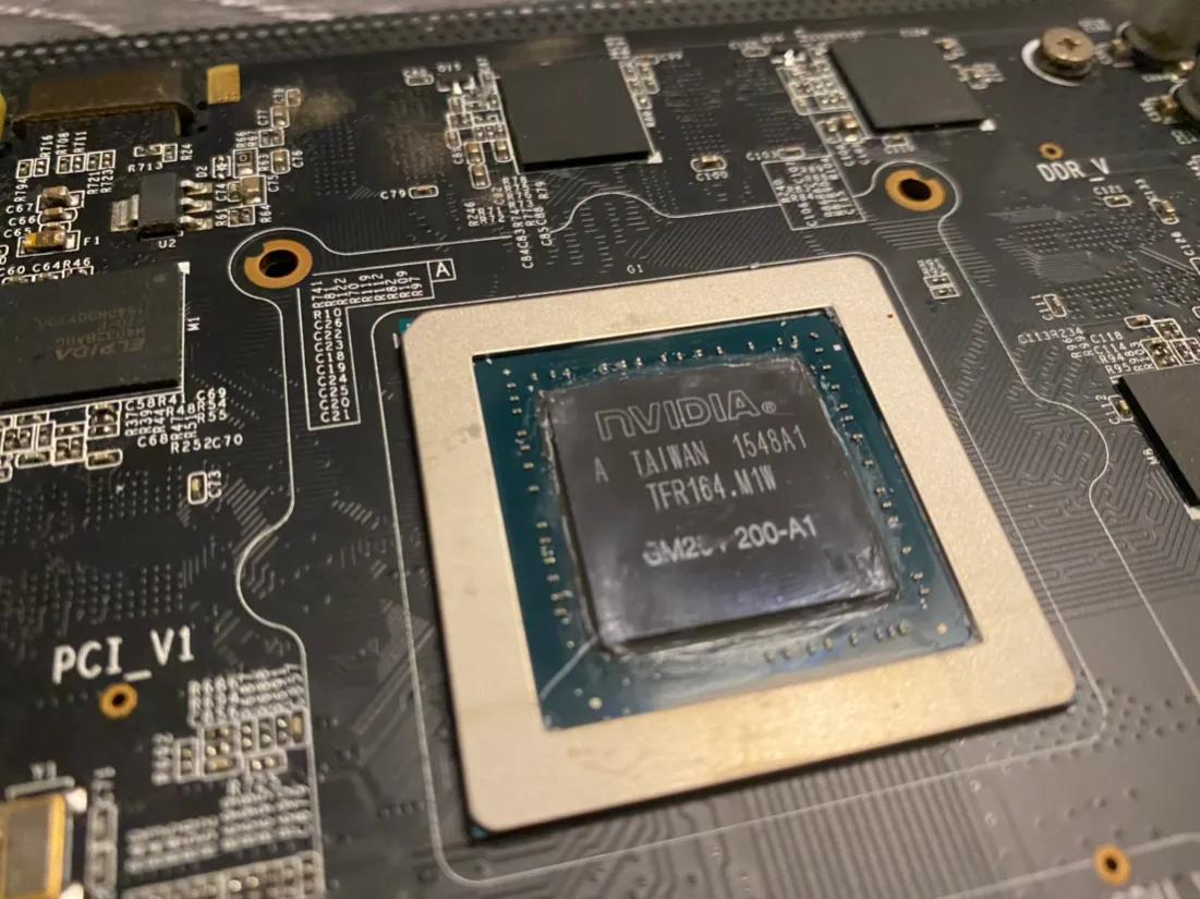 曾霸榜Steam的GTX970，做个小保养