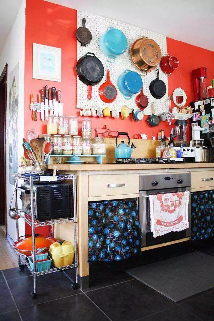 锅糊了满屋油烟怎么办,不粘锅菜锅烧糊了怎么办