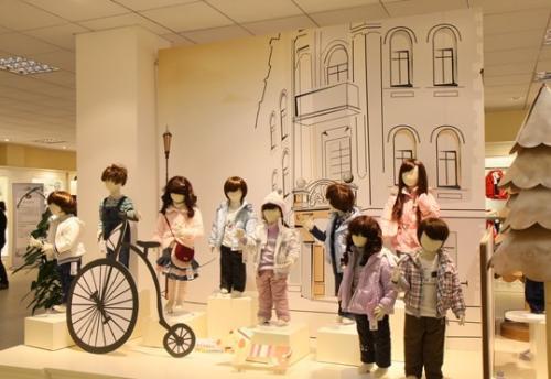 做童装到哪里进货好卖呢,广州童装批发市场拿货