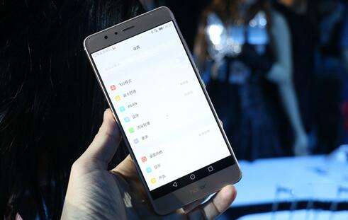 使用四年的华为荣耀8，谈谈更换华为荣耀V30PRO的真实感受