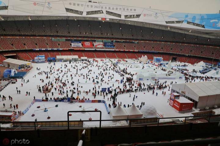 为什么中国搞不好足球,中国目前有几个专业的足球场