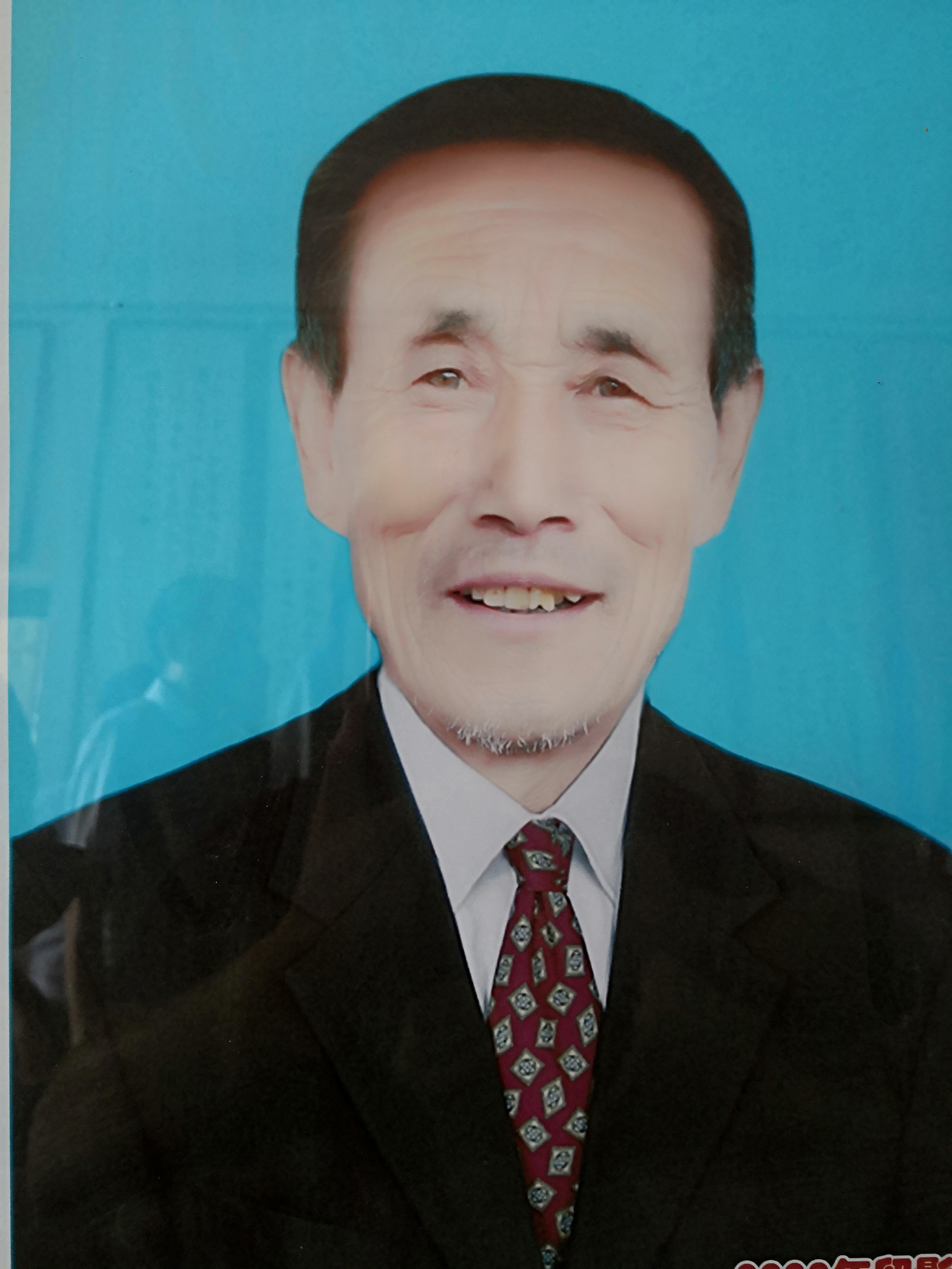 陇东黄土高原上的擀毡匠左立彦