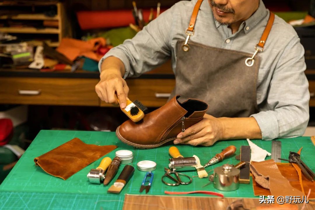 徒步鞋保养视频教程,最佳防水徒步鞋