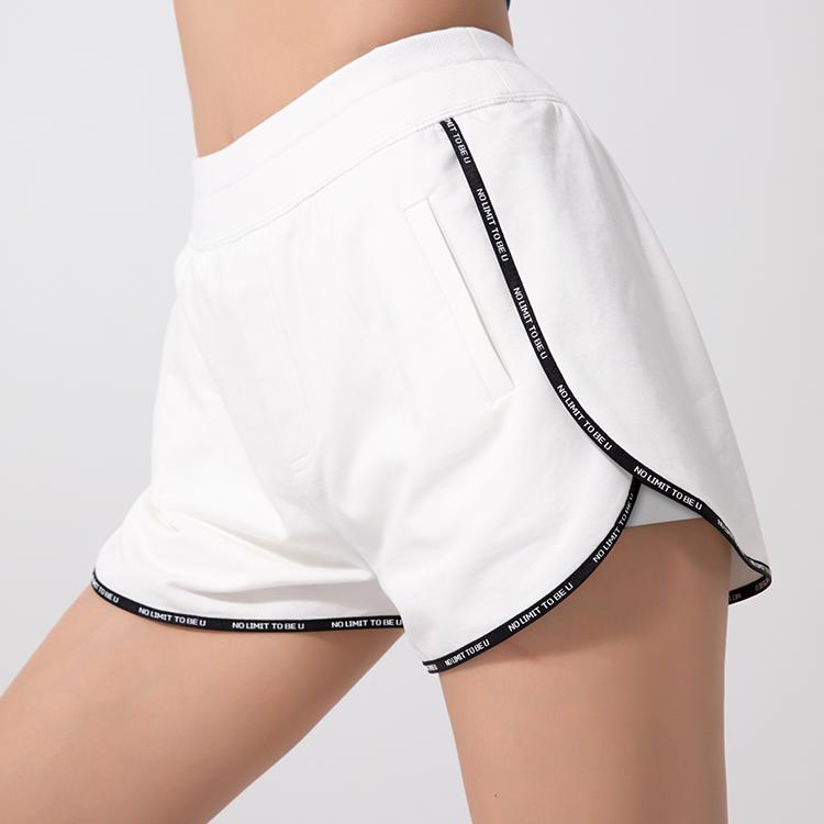 一条=收腰提臀裤+安全裤+透气*裤内**，夏日的穿裙子必备