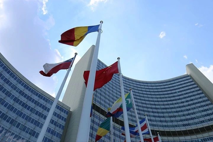 美国的硬实力与软实力:CIA与好莱坞