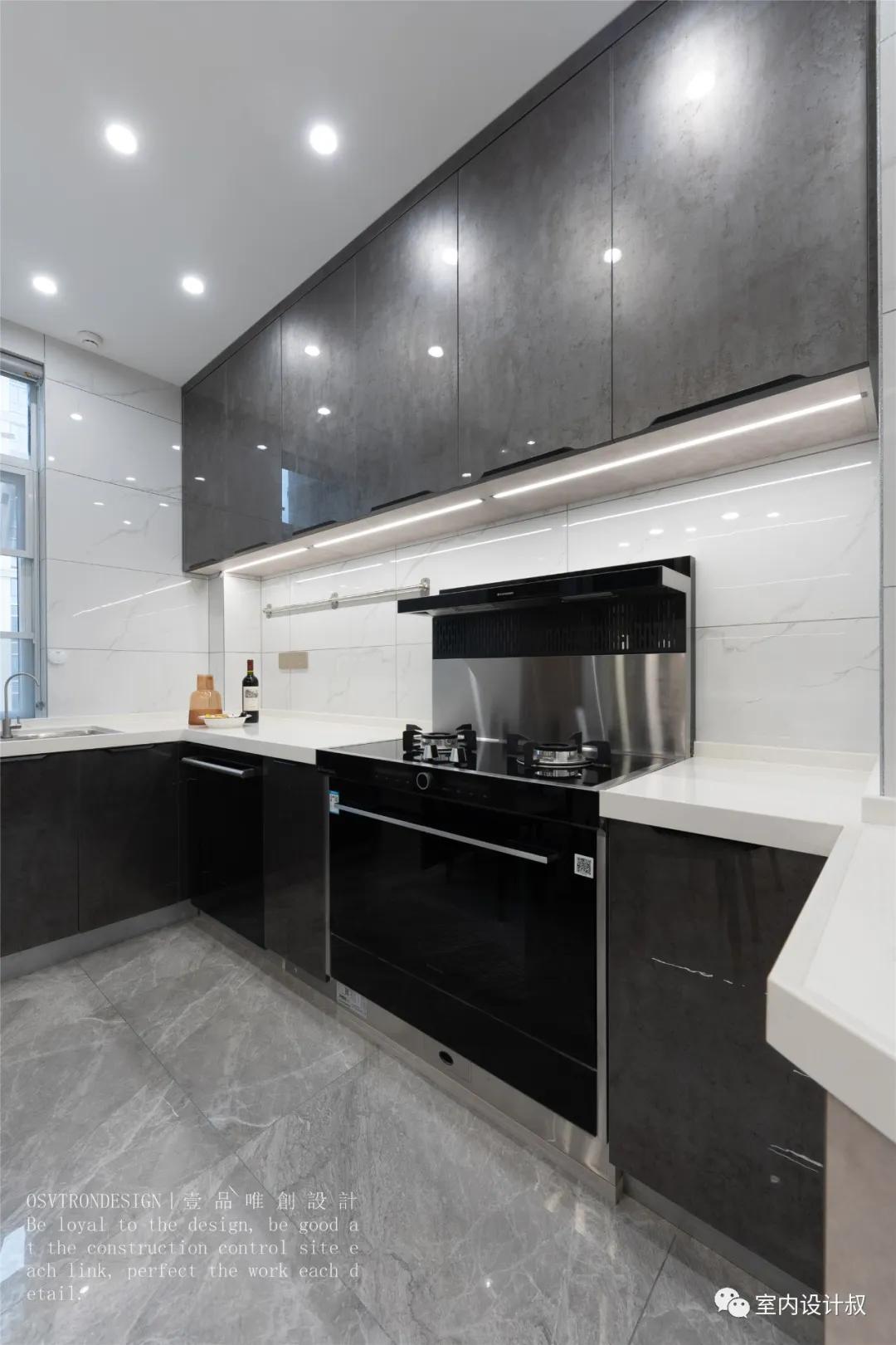 厨房吊顶2021年流行铝扣板效果图,厨房铝扣板吊顶300还是600好