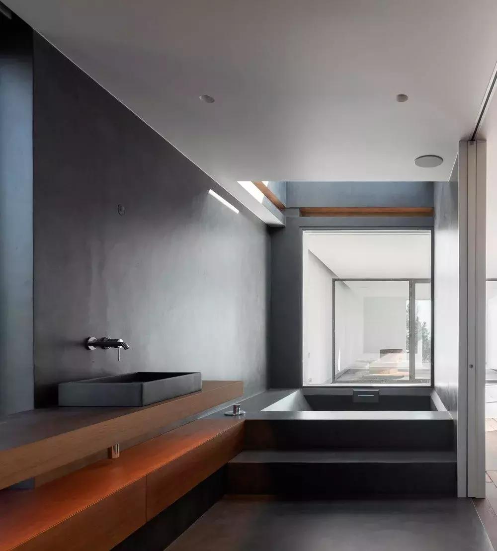 看似简单的白色极简，室内却如此惊艳