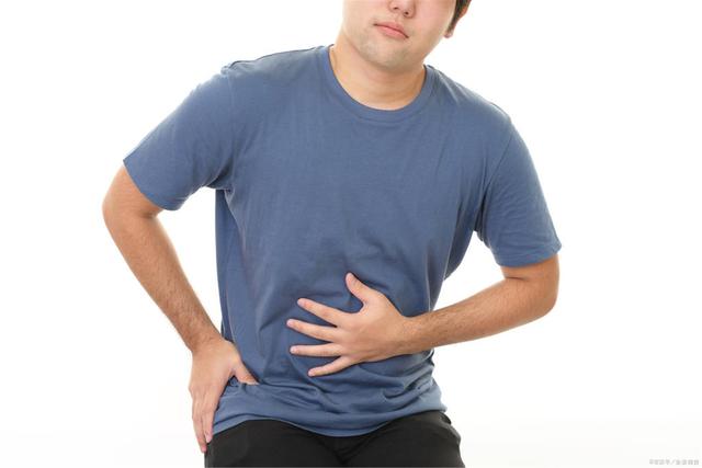 幽门螺旋杆菌引起的胃痛症状表现,口臭是幽门螺旋杆菌最典型的表现