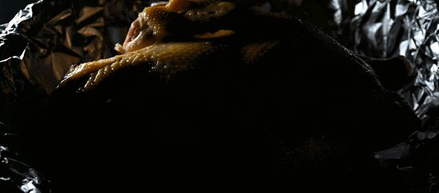 古法盐焗鸡爽爆了,传统盐焗鸡爆汁呈现