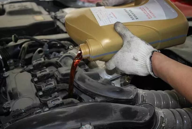 10w40机油适合哈弗h9用吗,哈弗h9抽机油和重力放油