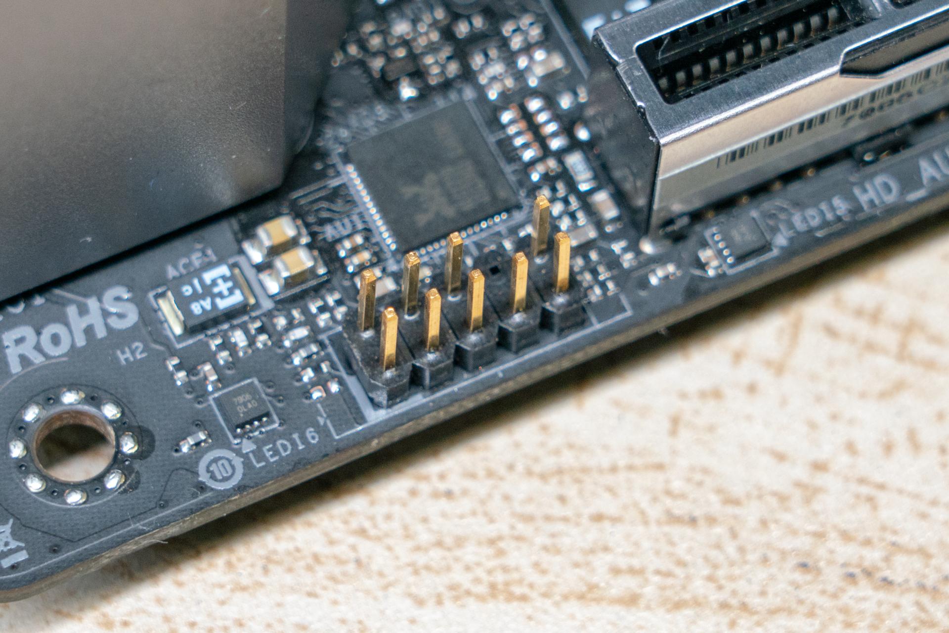 华擎x570phantomitx,华擎x570itx雷电3